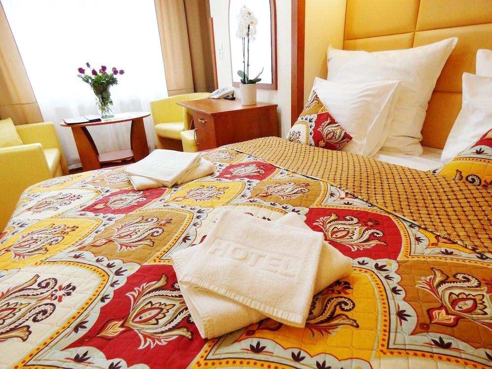 Aparthotel Adler 3*