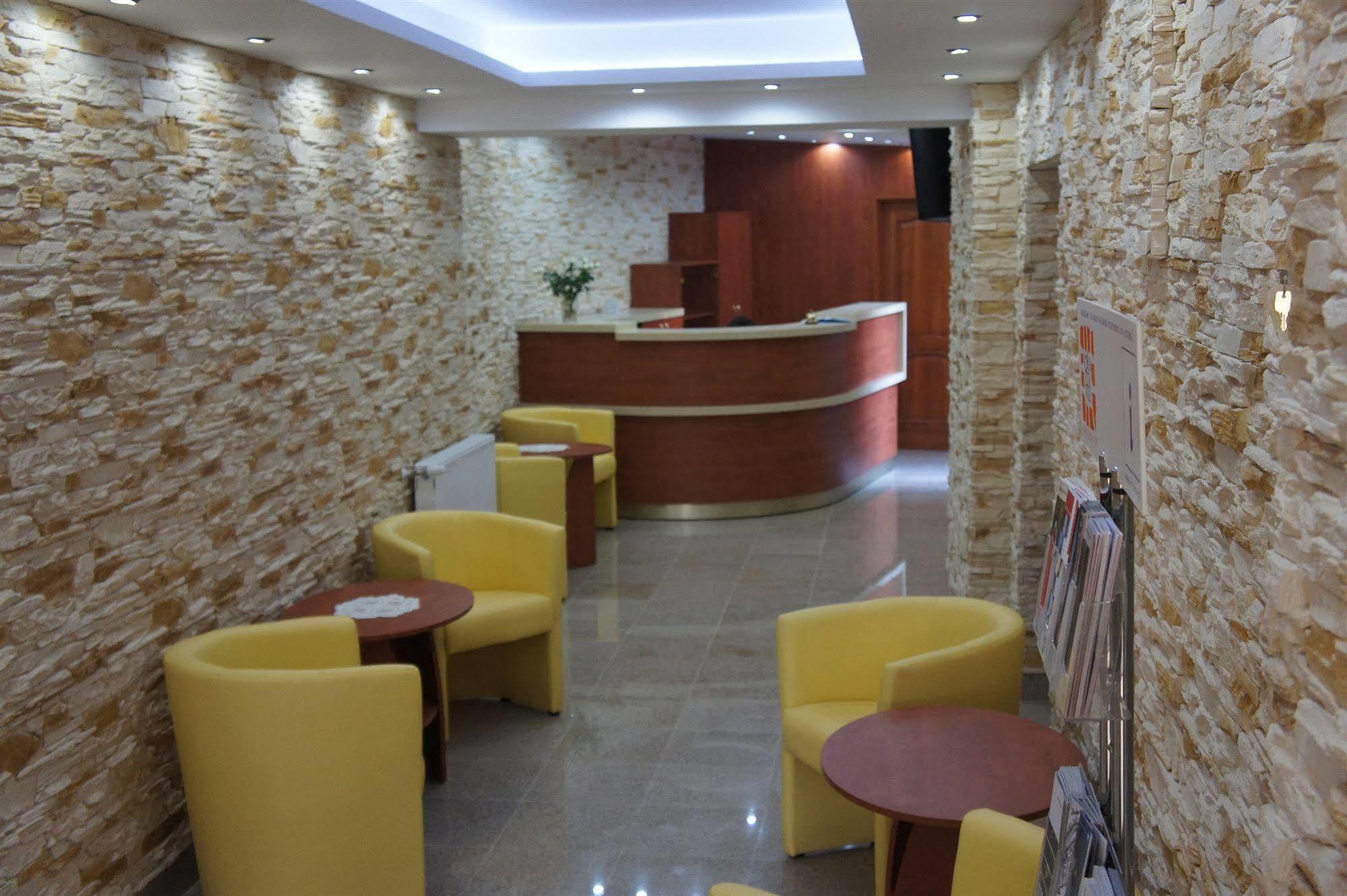 Adler Aparthotel