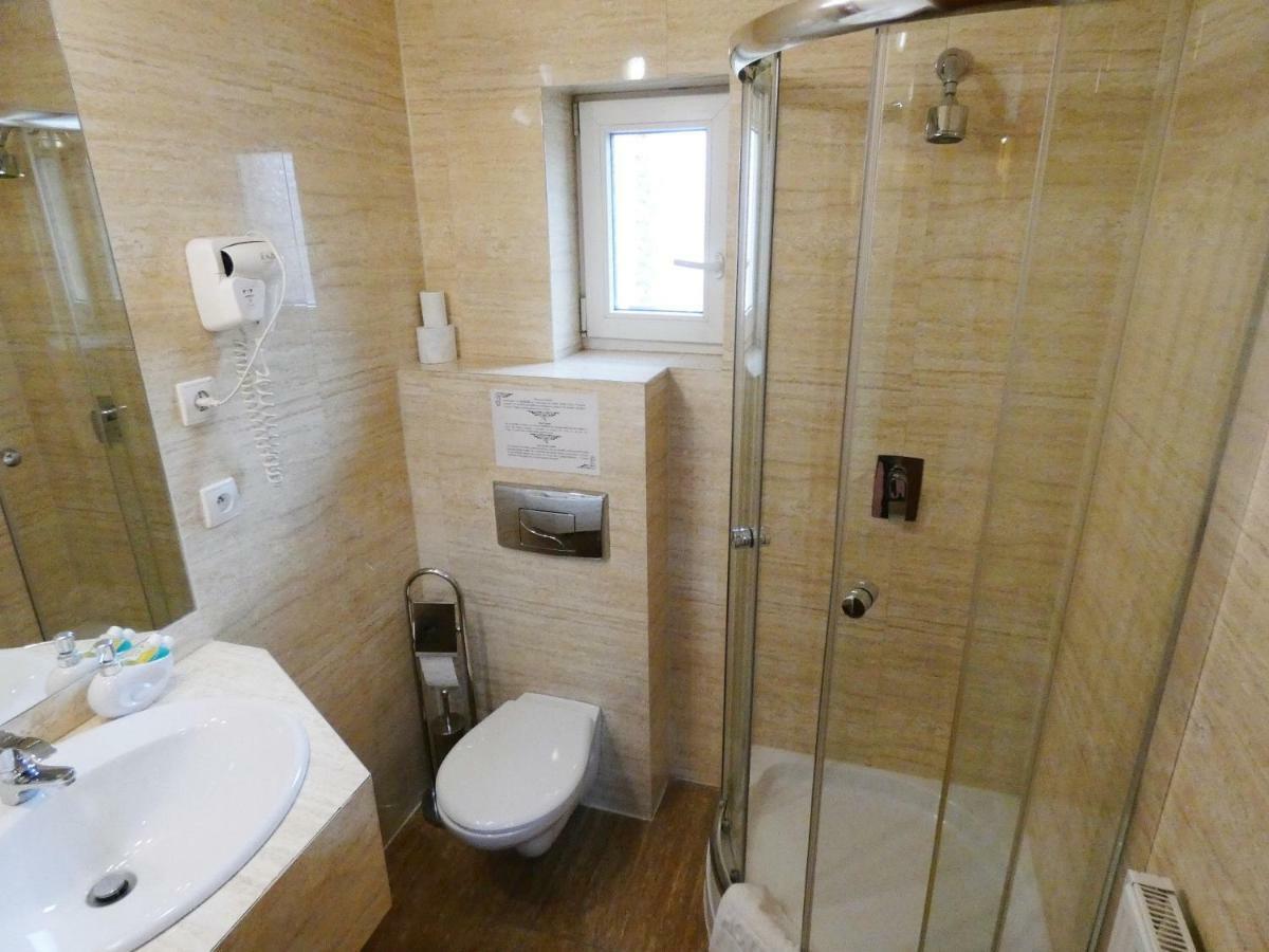 Adler Aparthotel