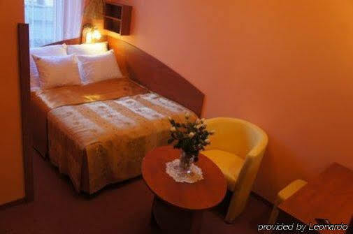 Adler Aparthotel 3*